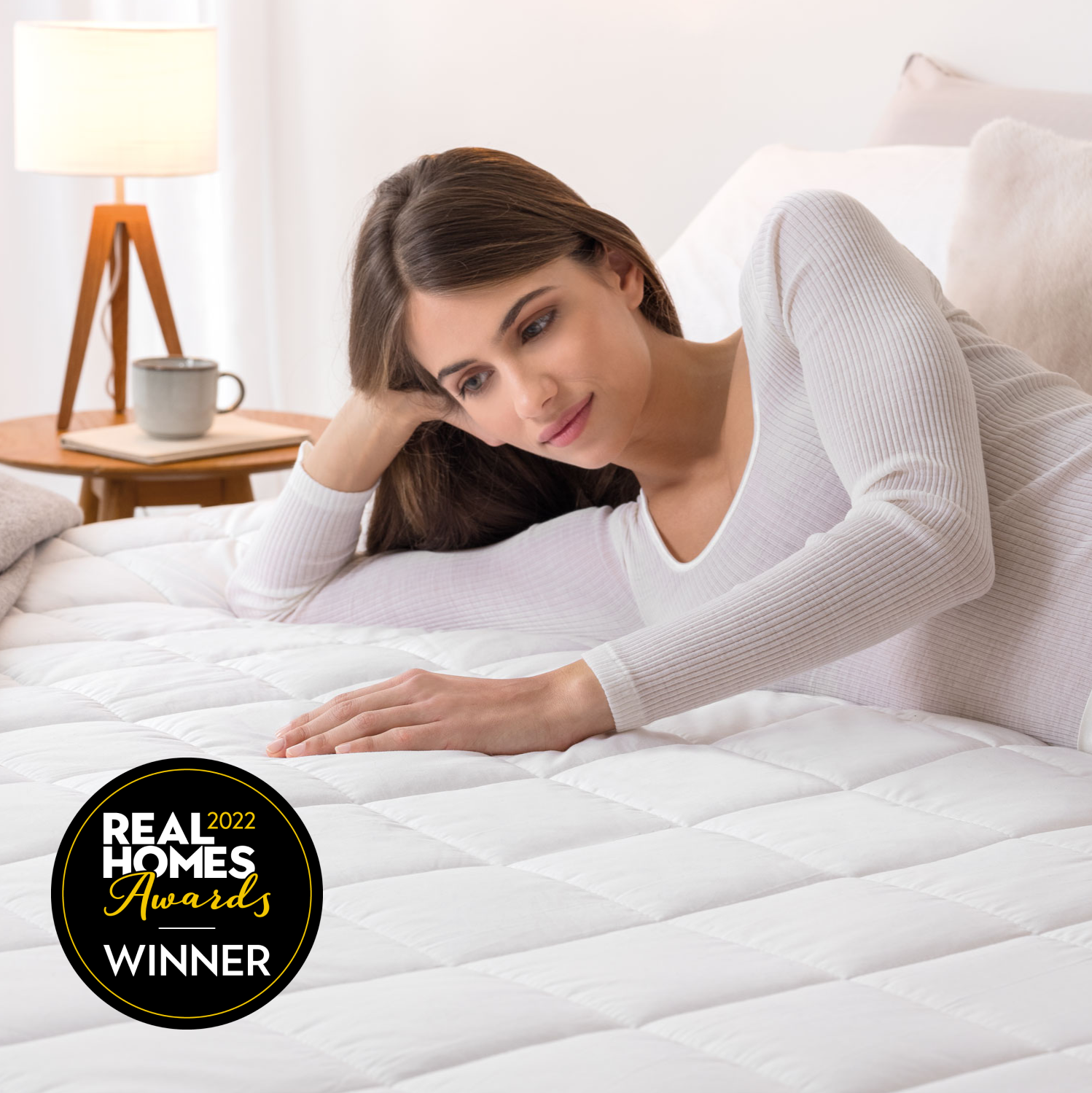 Snowed In Organic Cotton Warming Mattress Protector Single – DreamlandUK