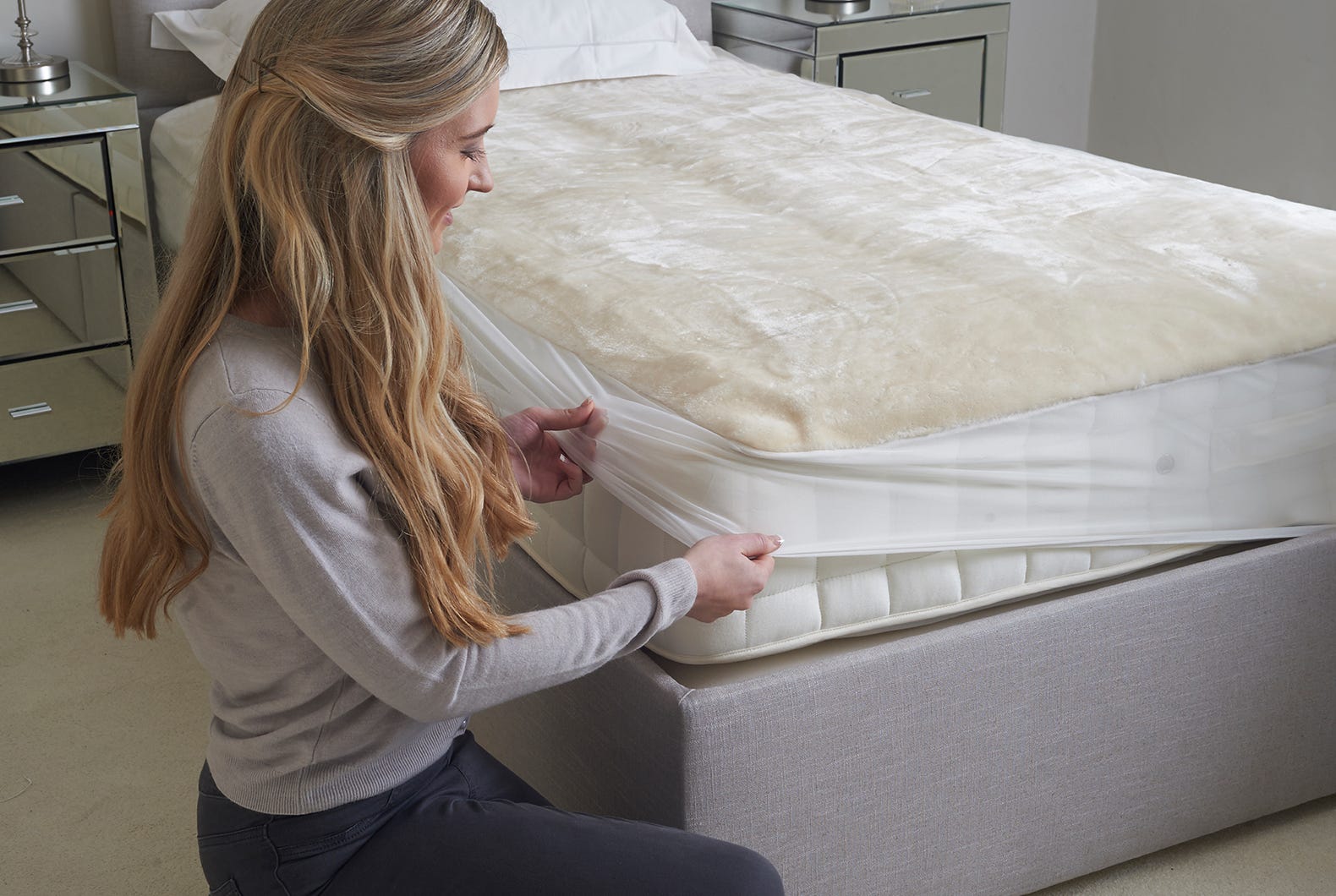 Intelliheat Faux Fur Mattress Protector Single – DreamlandUK