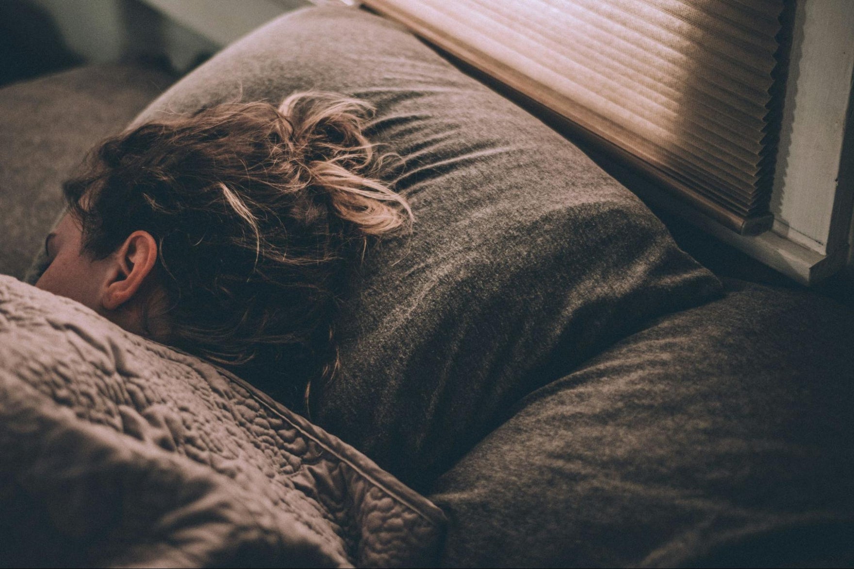 What’s the Best Temperature for Sleep? (And Why Your Body Cares So Much)