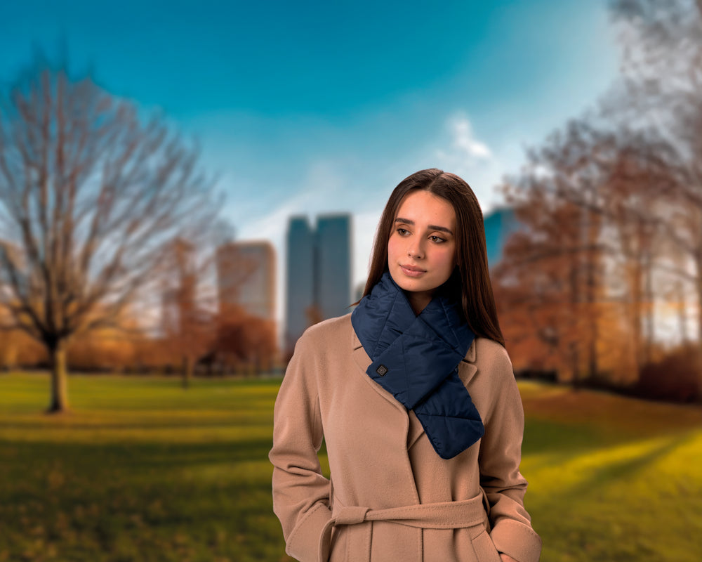 Cordless Heat on the Go Puffer Scarf Blue