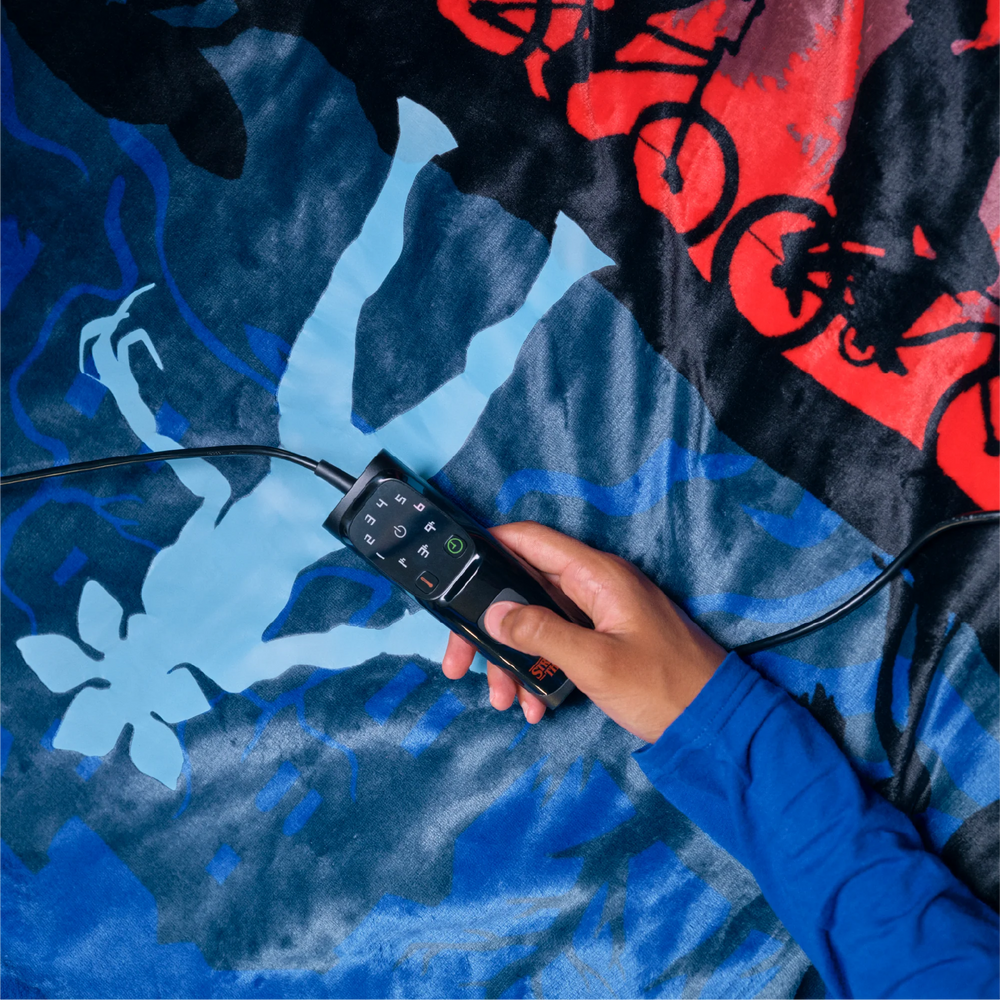 Netflix Stranger Things Heated Throw