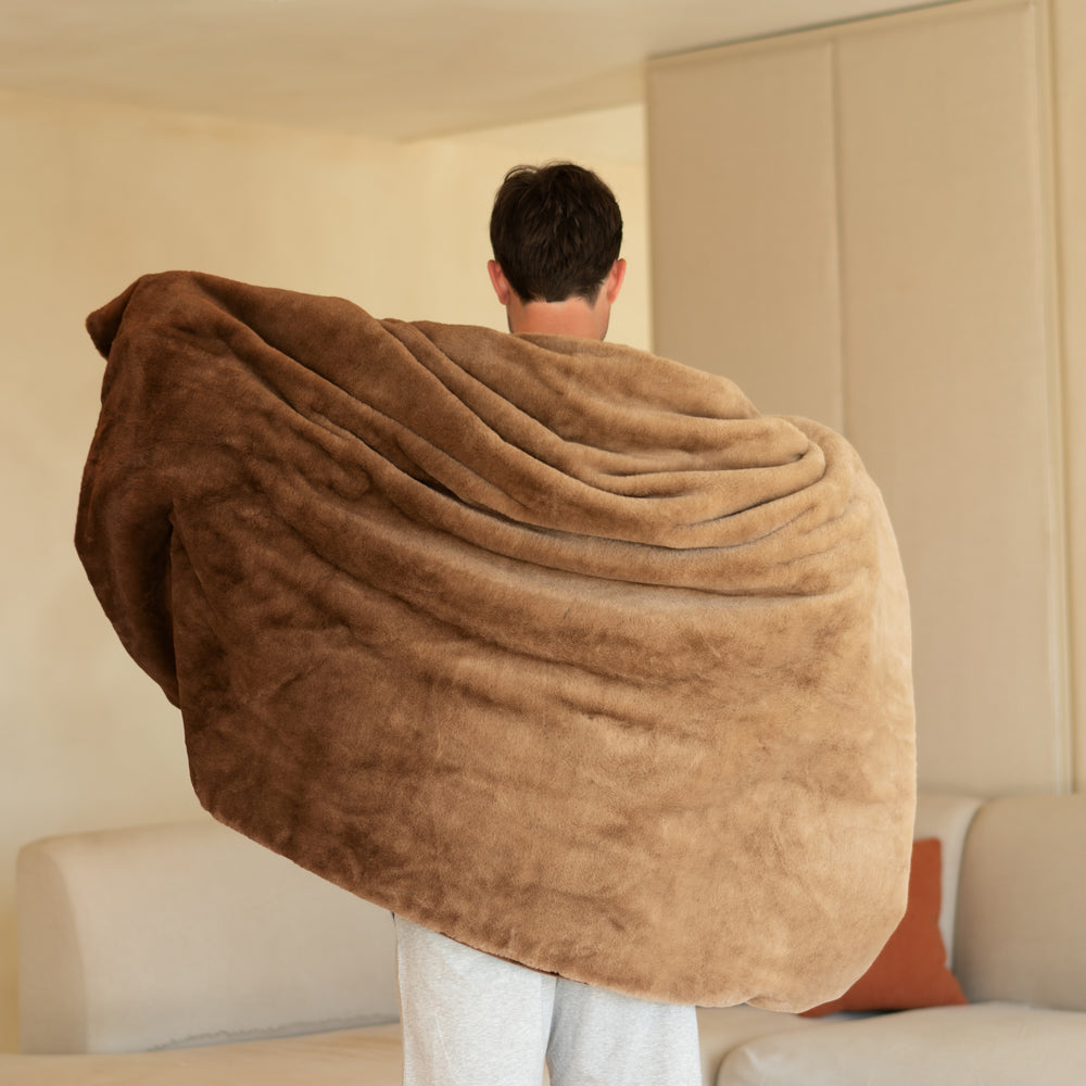 Cosy Up - Electric Warming Throw - Café Collection - Chocolate Mocha