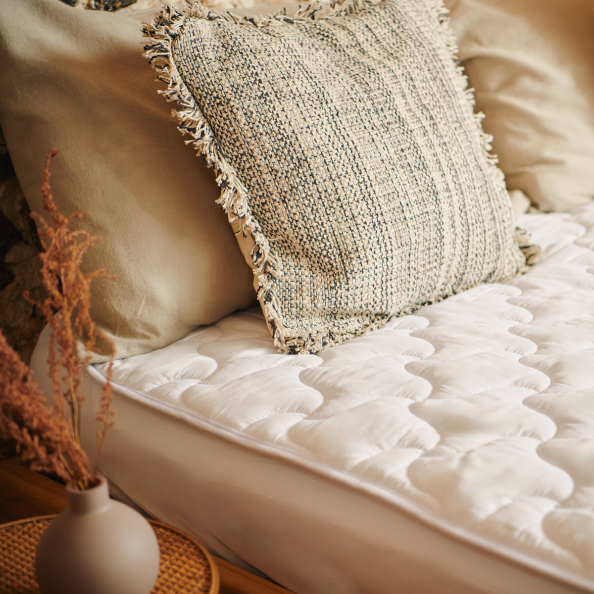 Close up image of the double bamboo underblanket