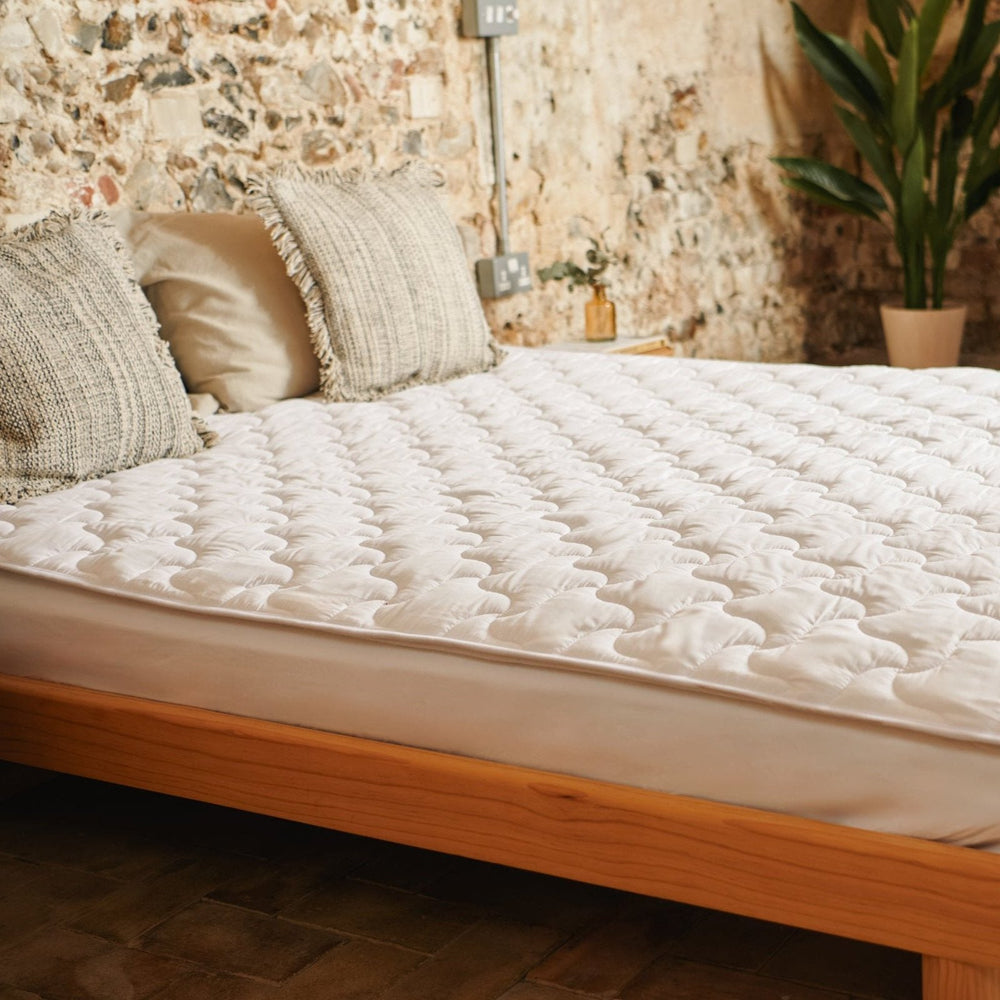 Image of the Bamboo Underblanket on a double bed