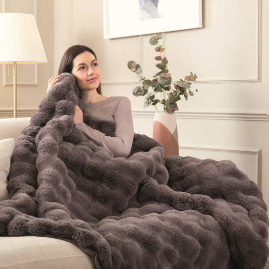 Hygge Days Luxury Faux Fur Warming Throw Cloudy Supersoft Grey