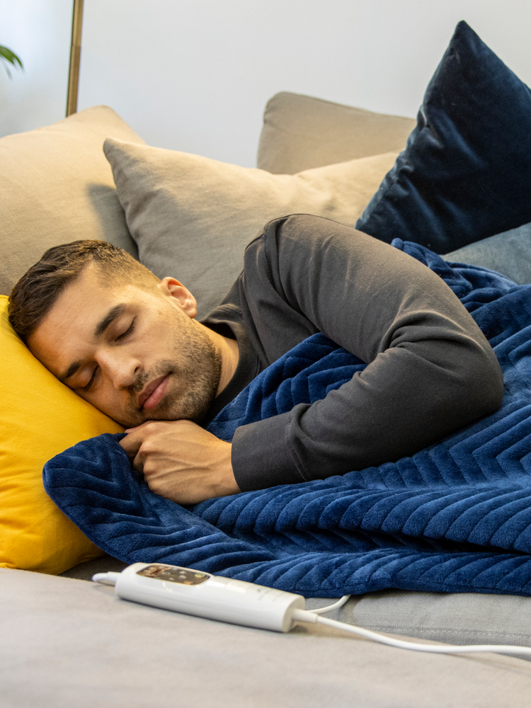 Deluxe Velvet Herringbone Heated Throw Navy Blue DreamlandUK